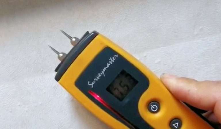 Igrometro per il controllo delle infiltrazioni nel camper