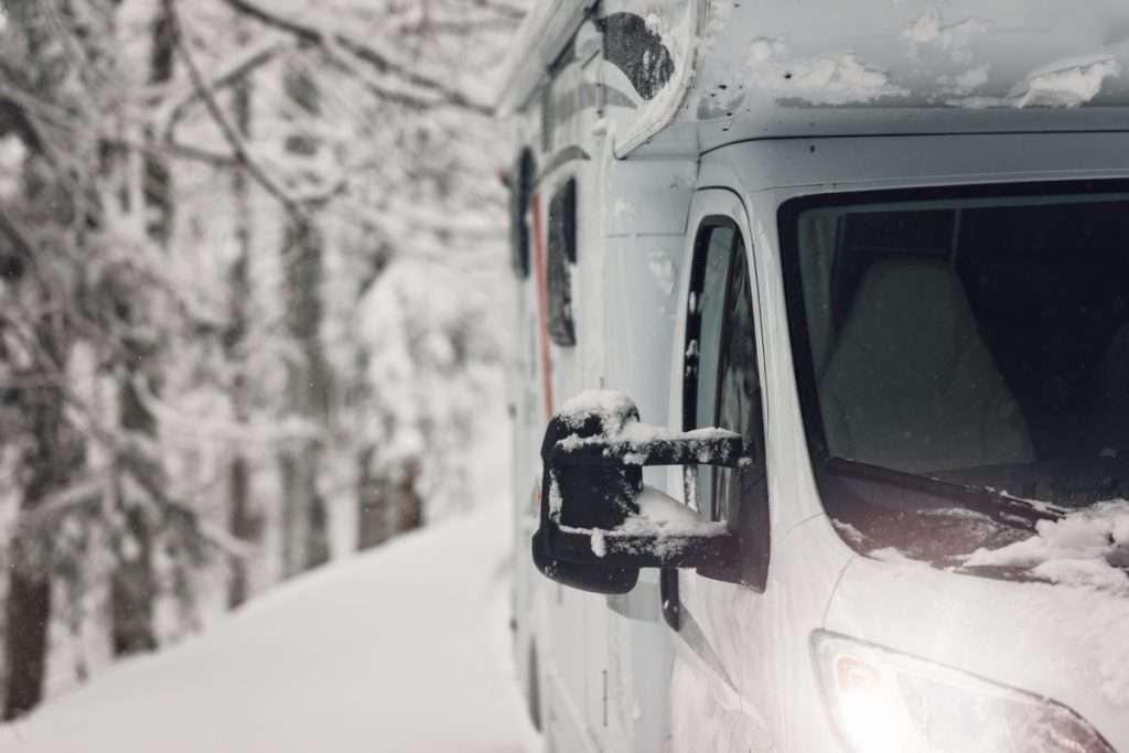 camper-inverno-consigli-per-una-vacanza-sicura