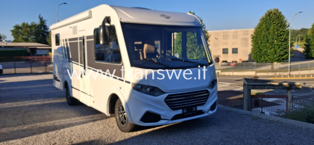 Carado-I338-motorhome-con-letti-gemelli-consegna-pronta-consegna-in-vendita-presso-transweit-concessionario-e-assistenza-camper-e-caravan
