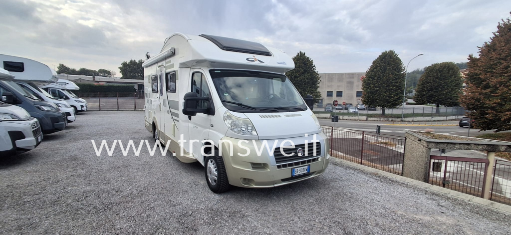 Ci-Xtil-GTM-camper-semintegrale-con-ampio-garage-in-coda-occasione-pronta-consegna-in-vendita-presso-transweit-concessionario-e-assistenza-camper-e-caravan